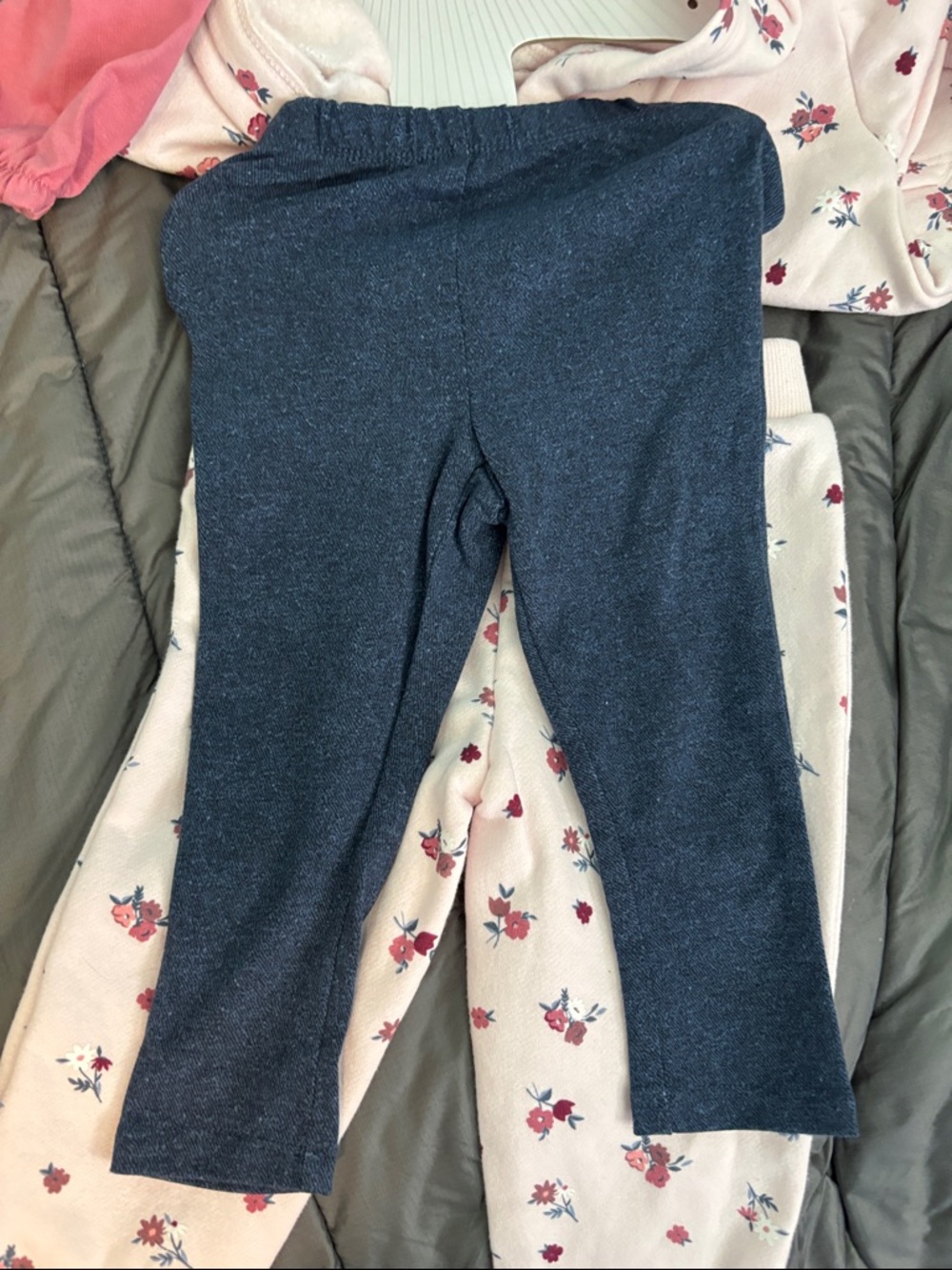 🆕 Kids Headquarters 4 piece Pink Floral Smocked Top & Leggings Set, 2T - NWT - Picture 5 of 7